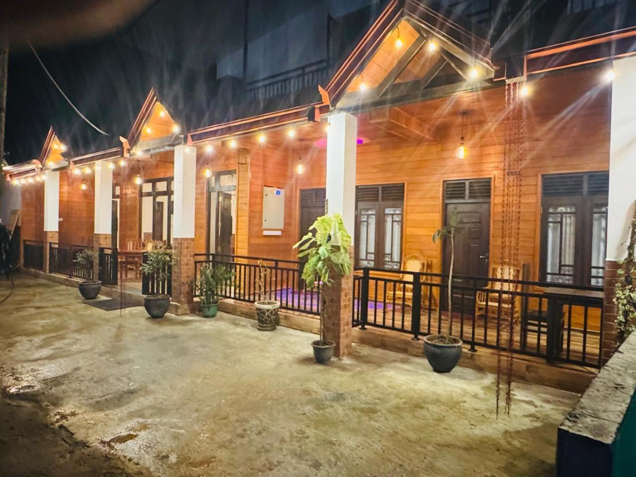 纳拉坦尼亚 Sun Mount Adams Peak酒店 外观 照片