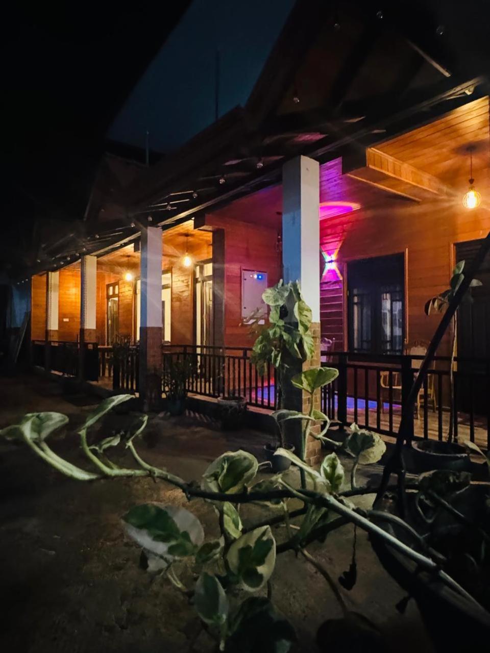 纳拉坦尼亚 Sun Mount Adams Peak酒店 外观 照片