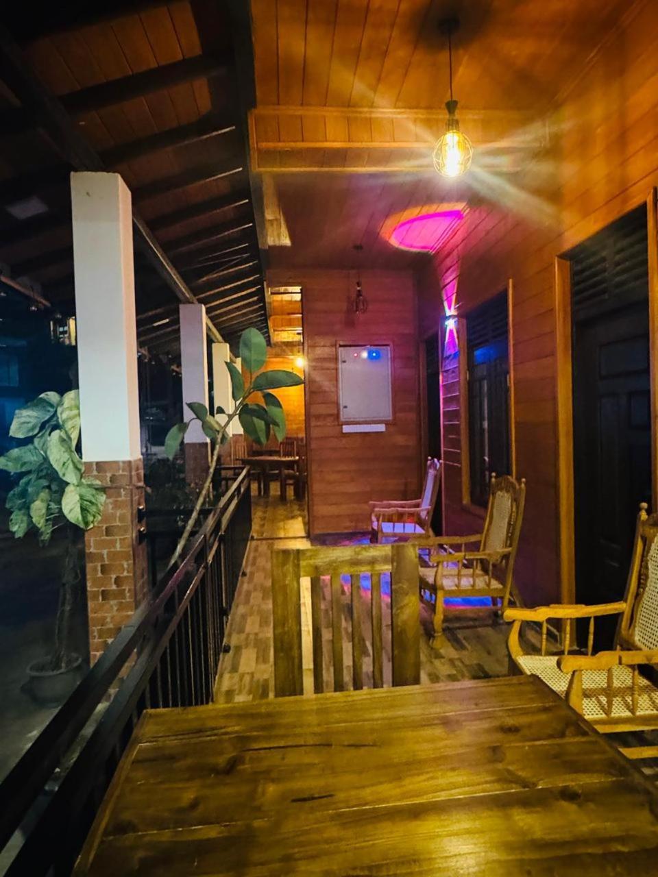 纳拉坦尼亚 Sun Mount Adams Peak酒店 外观 照片