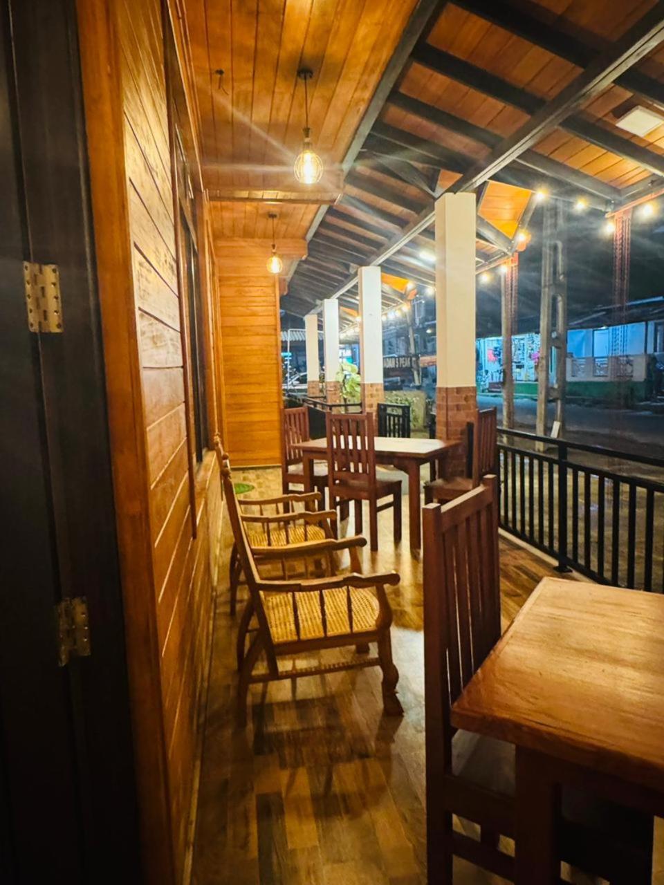 纳拉坦尼亚 Sun Mount Adams Peak酒店 外观 照片